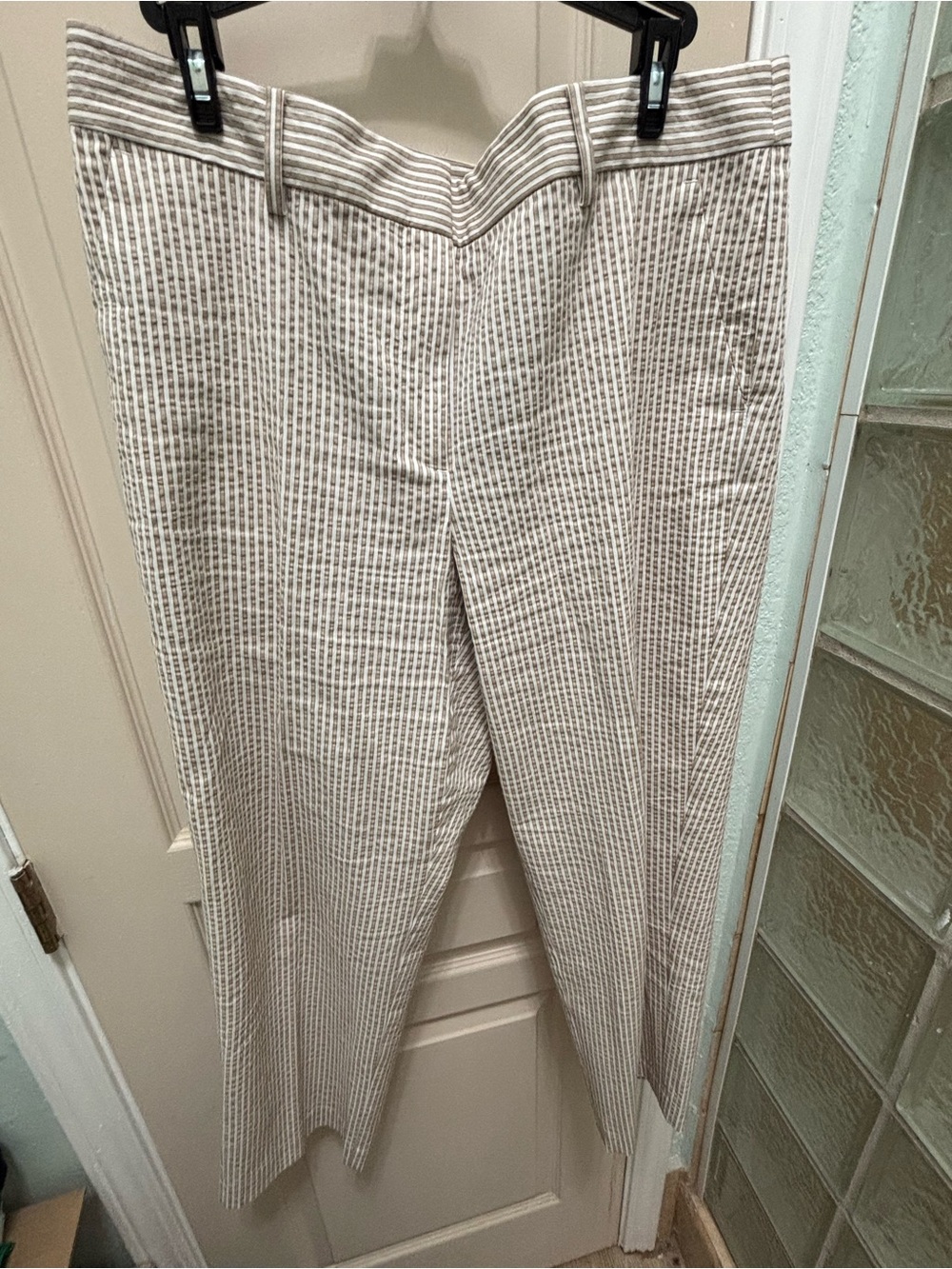 Loft Women’s Beige/brown and White Seersucker Dress Pants Size 12